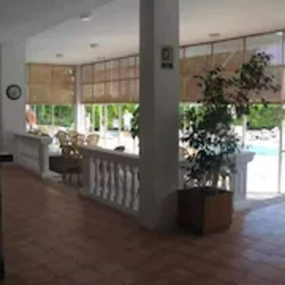 Apartamentos Martha'S Palmanova Esterno foto