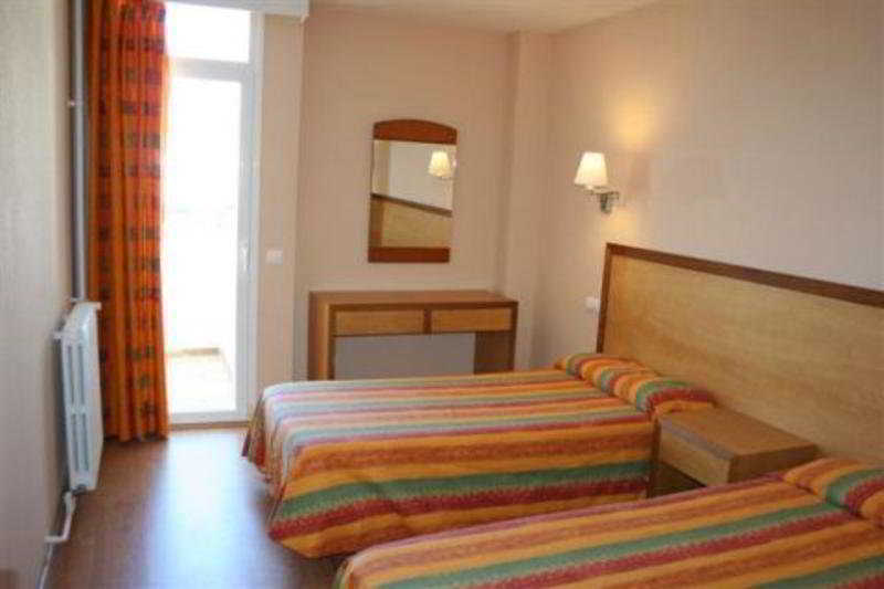 Apartamentos Martha'S Palmanova Esterno foto